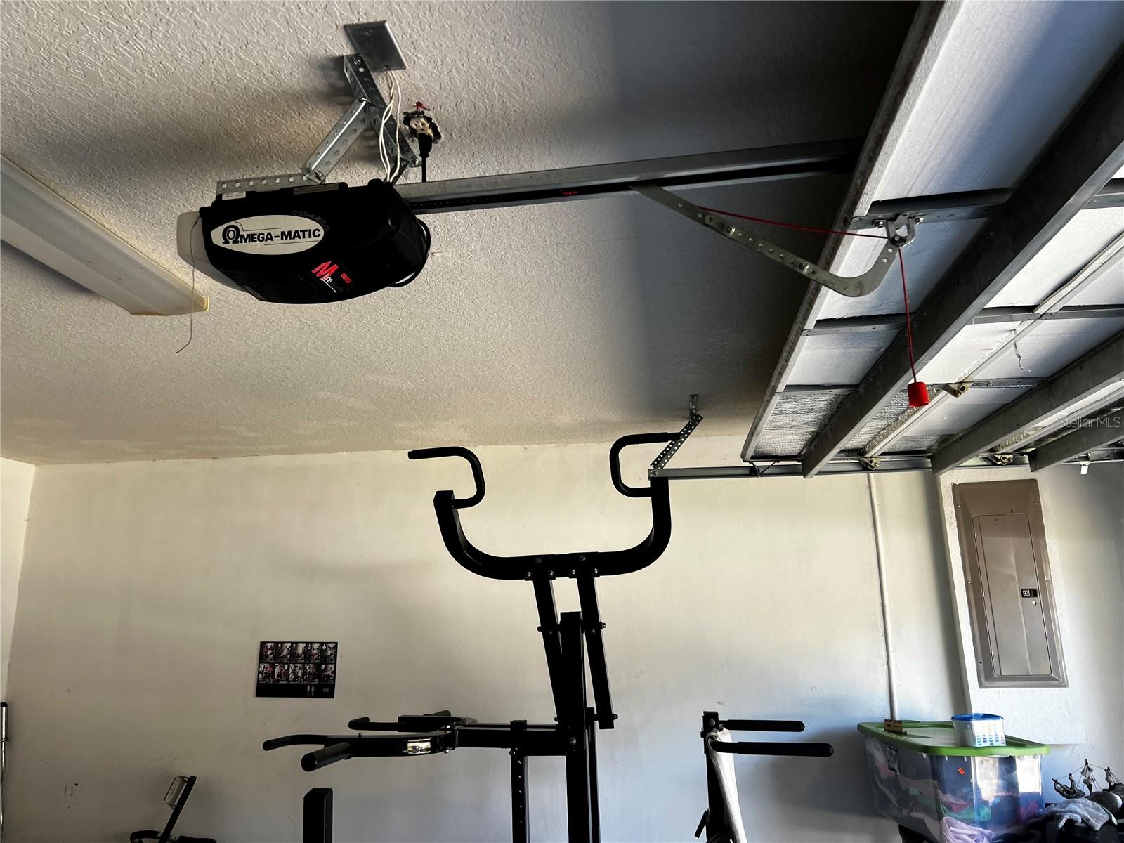 Image 76 of 79 For 27 Willow Road