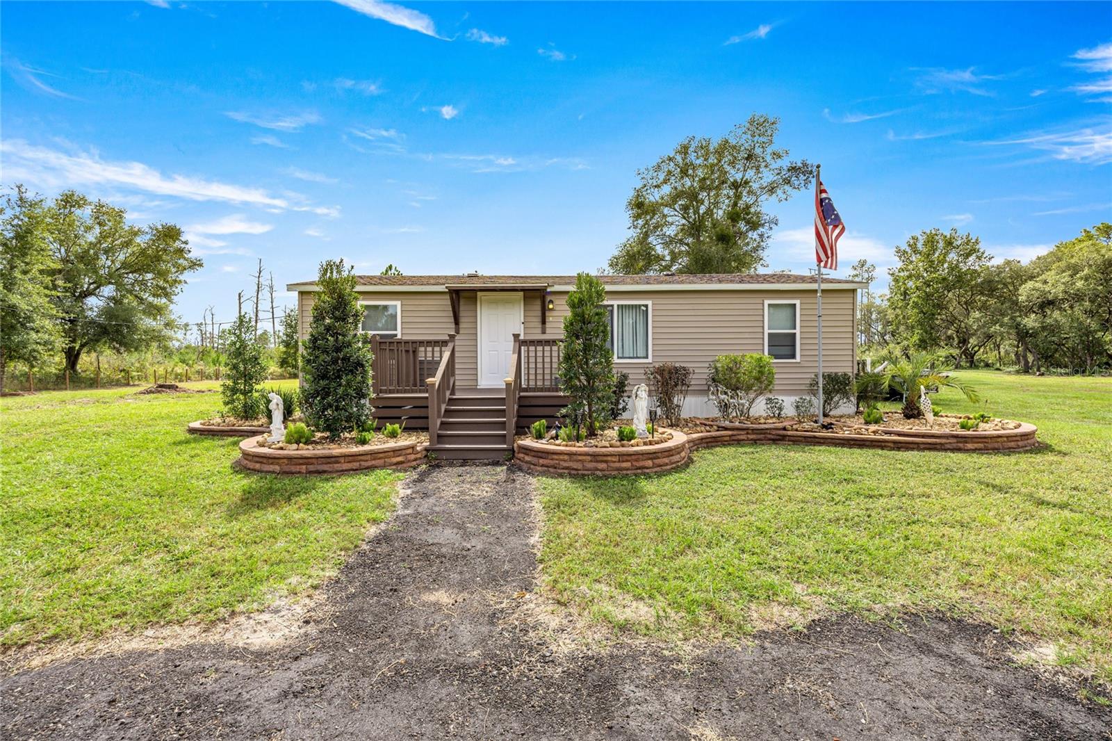 Image 5 of 35 For 8612 156th Place