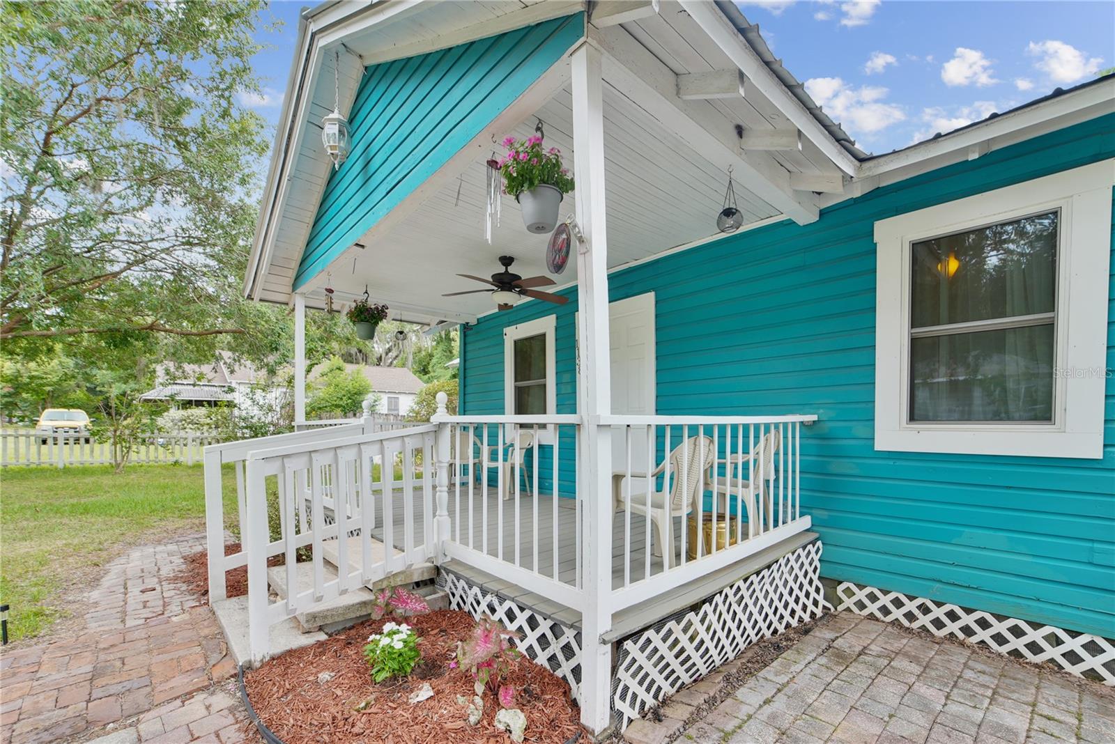 Image 3 of 38 For 1138 9th Avenue