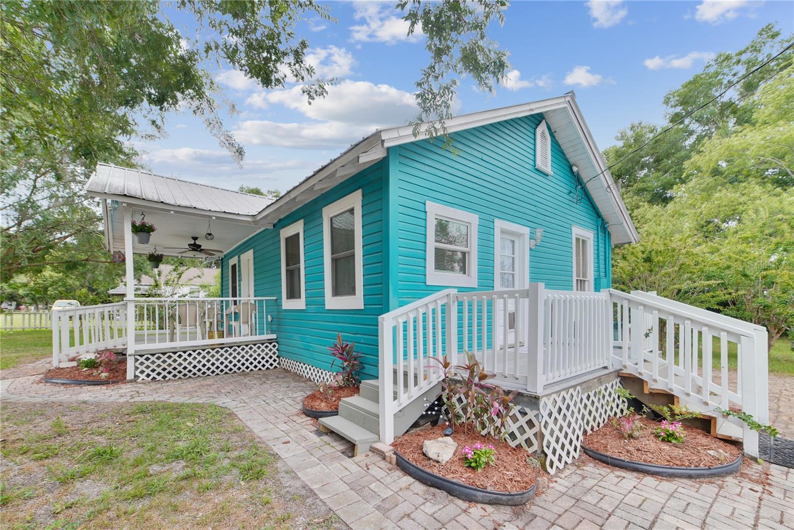 Image 4 of 38 For 1138 9th Avenue