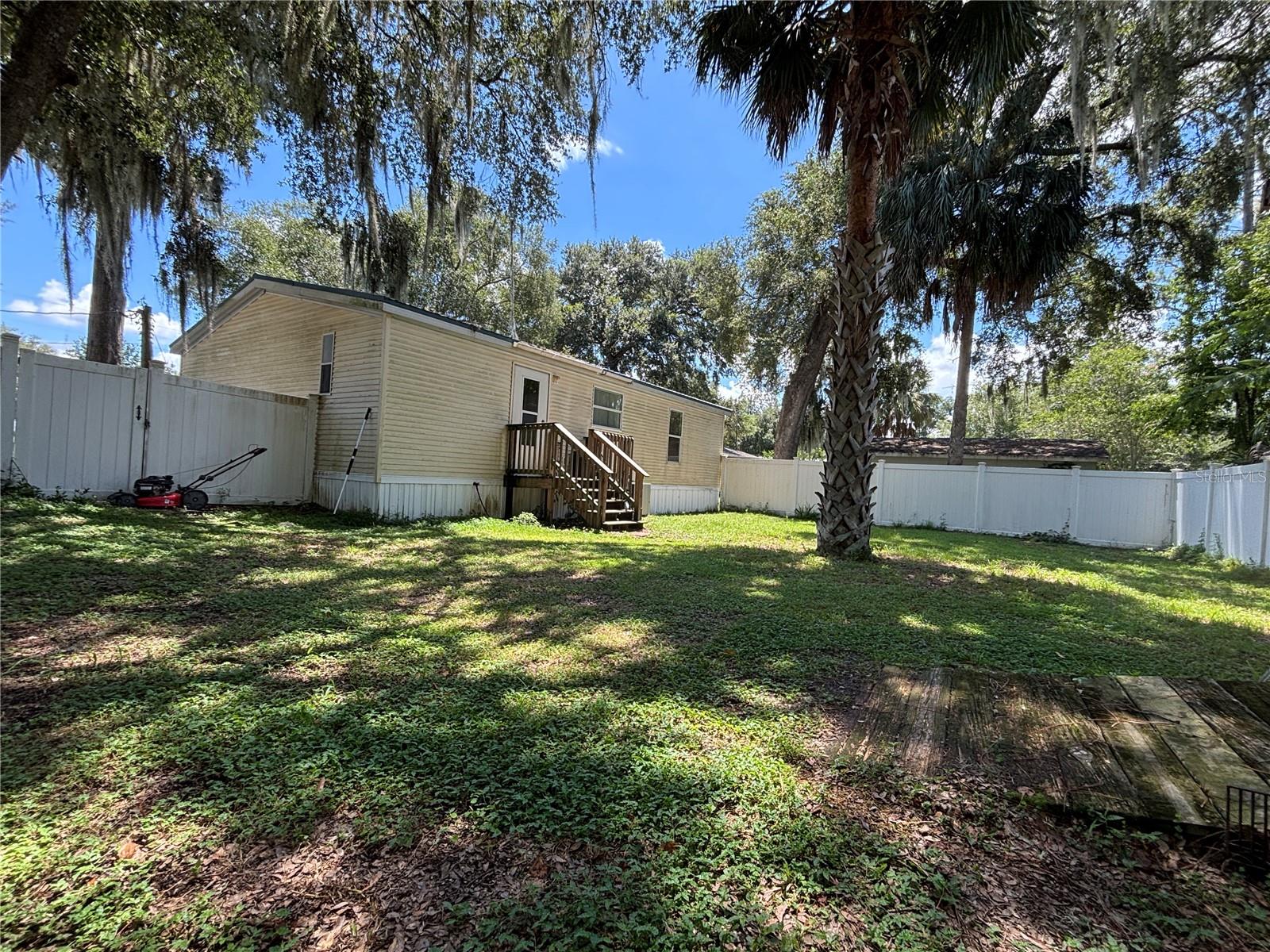 Image 5 of 26 For 2324 175th Terrace