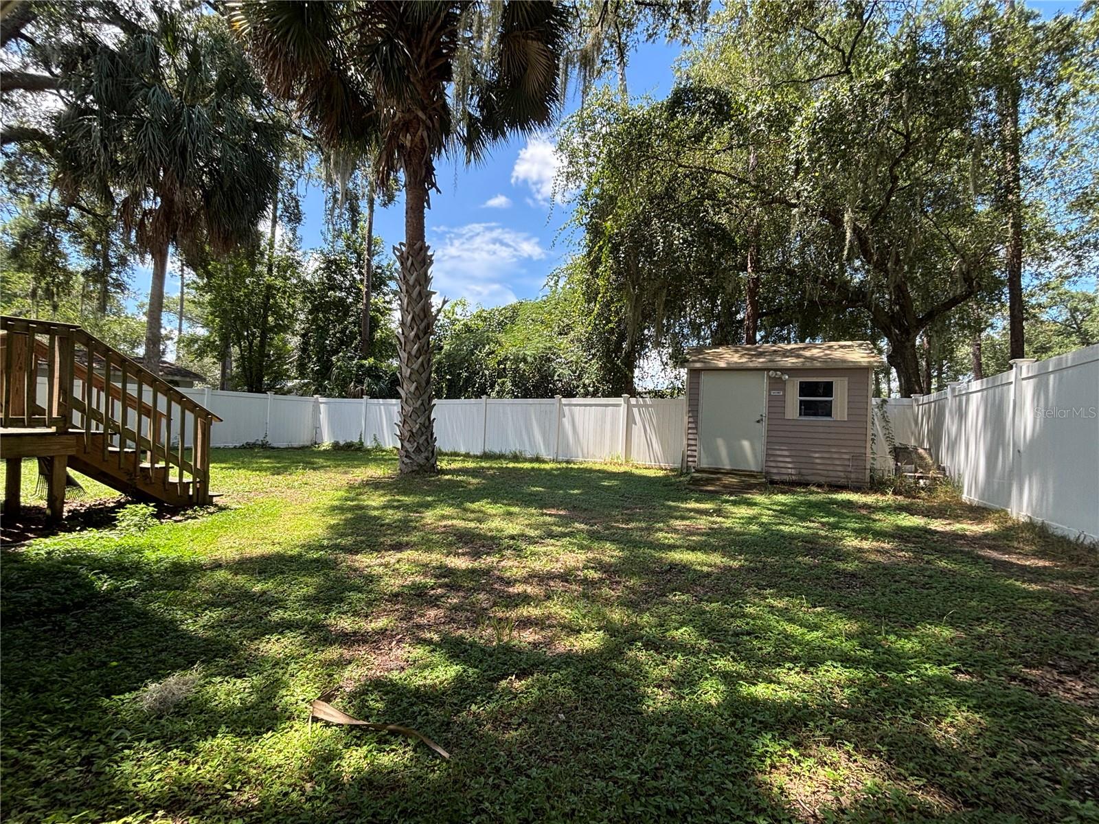 Image 6 of 26 For 2324 175th Terrace