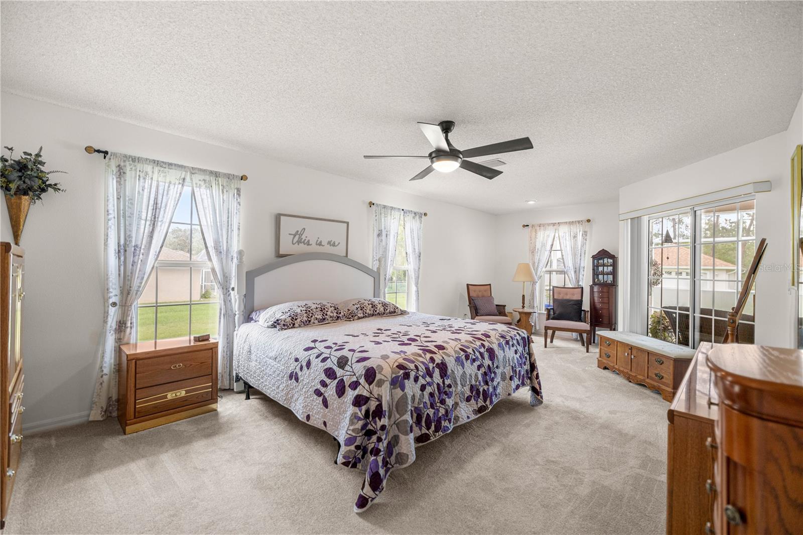 Image 17 of 47 For 11060 53rd Circle