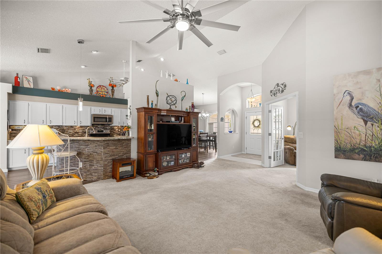 Image 6 of 47 For 11060 53rd Circle