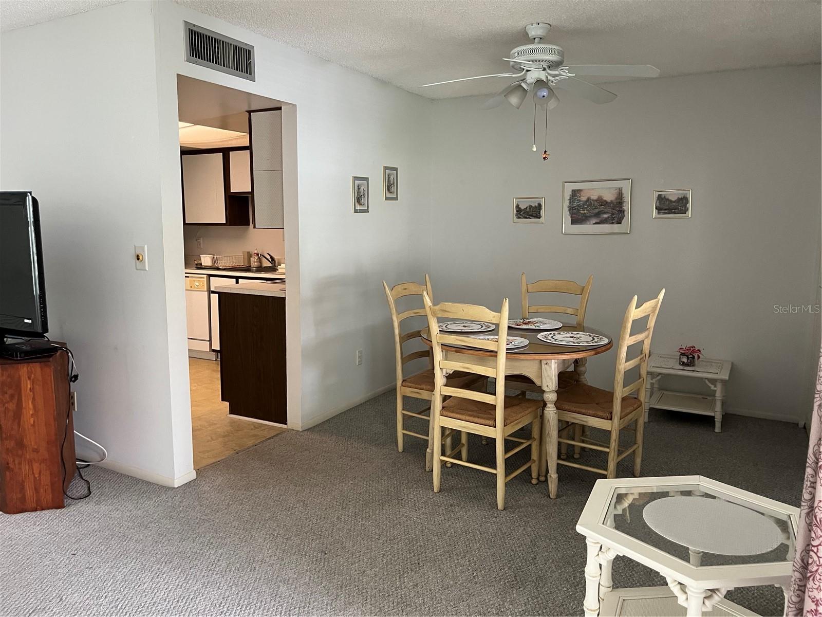 Image 4 of 47 For 535 Midway Drive B