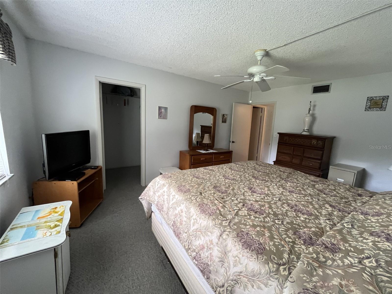 Image 8 of 47 For 535 Midway Drive B