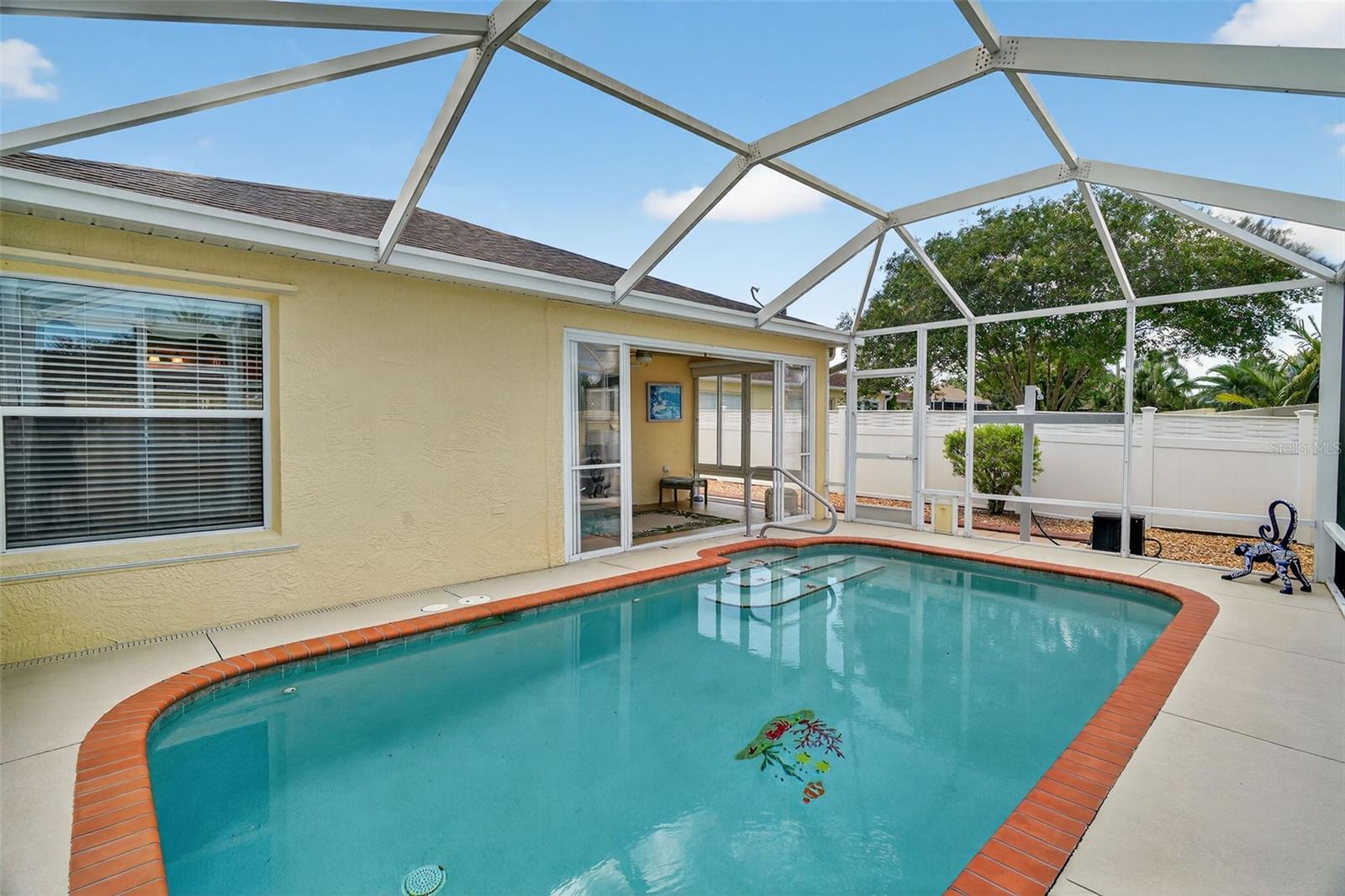 Image 26 of 32 For 1137 Summerton Street