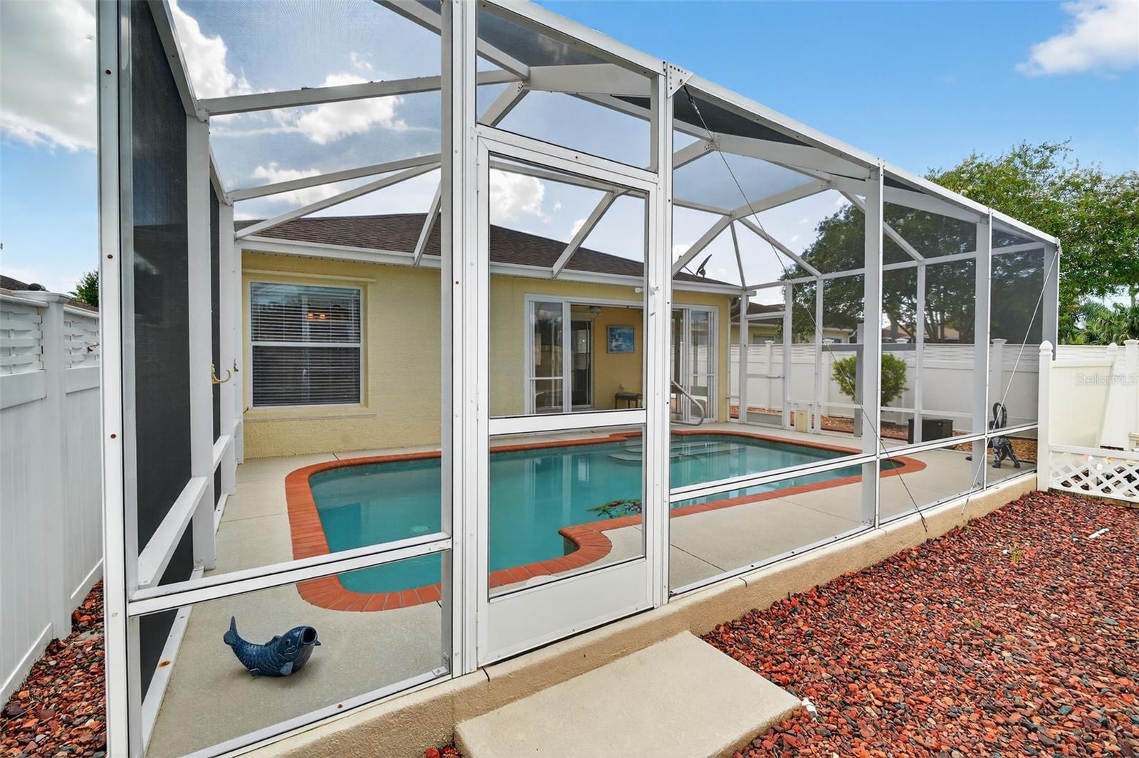 Image 29 of 32 For 1137 Summerton Street