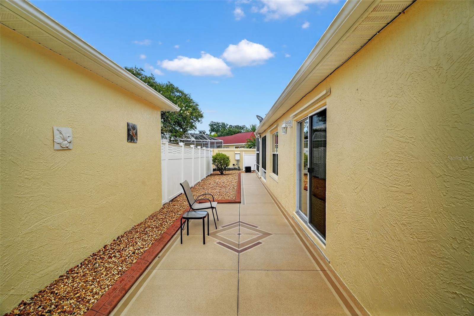 Image 30 of 32 For 1137 Summerton Street