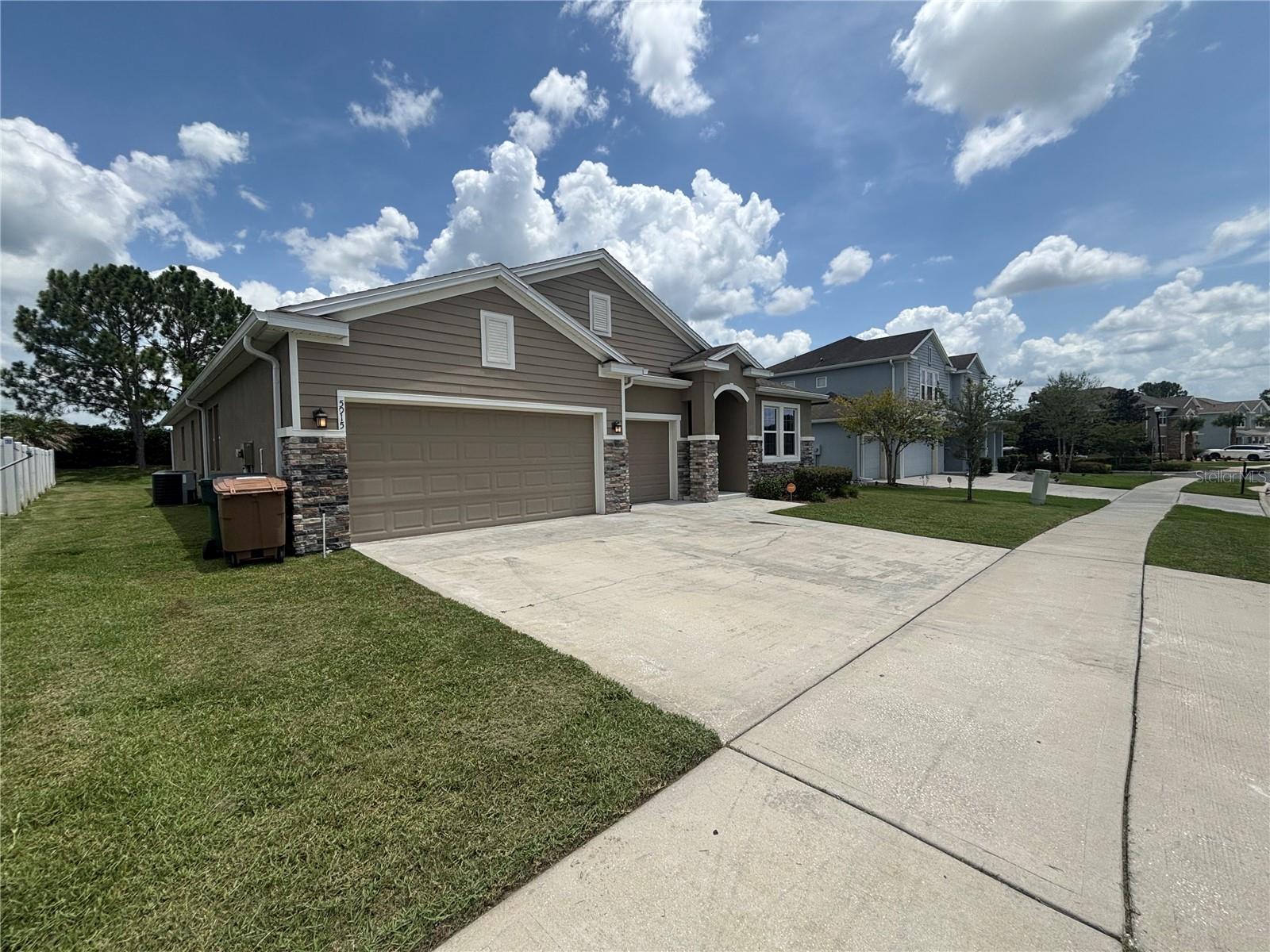 Image 2 of 37 For 5915 49th Avenue