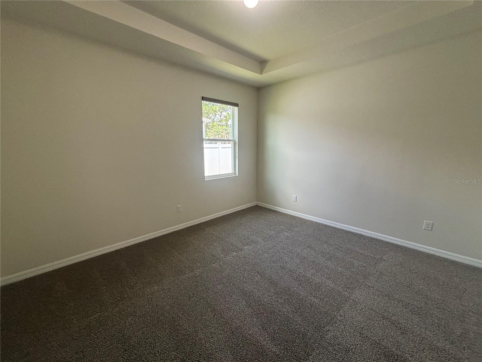Image 23 of 37 For 5915 49th Avenue