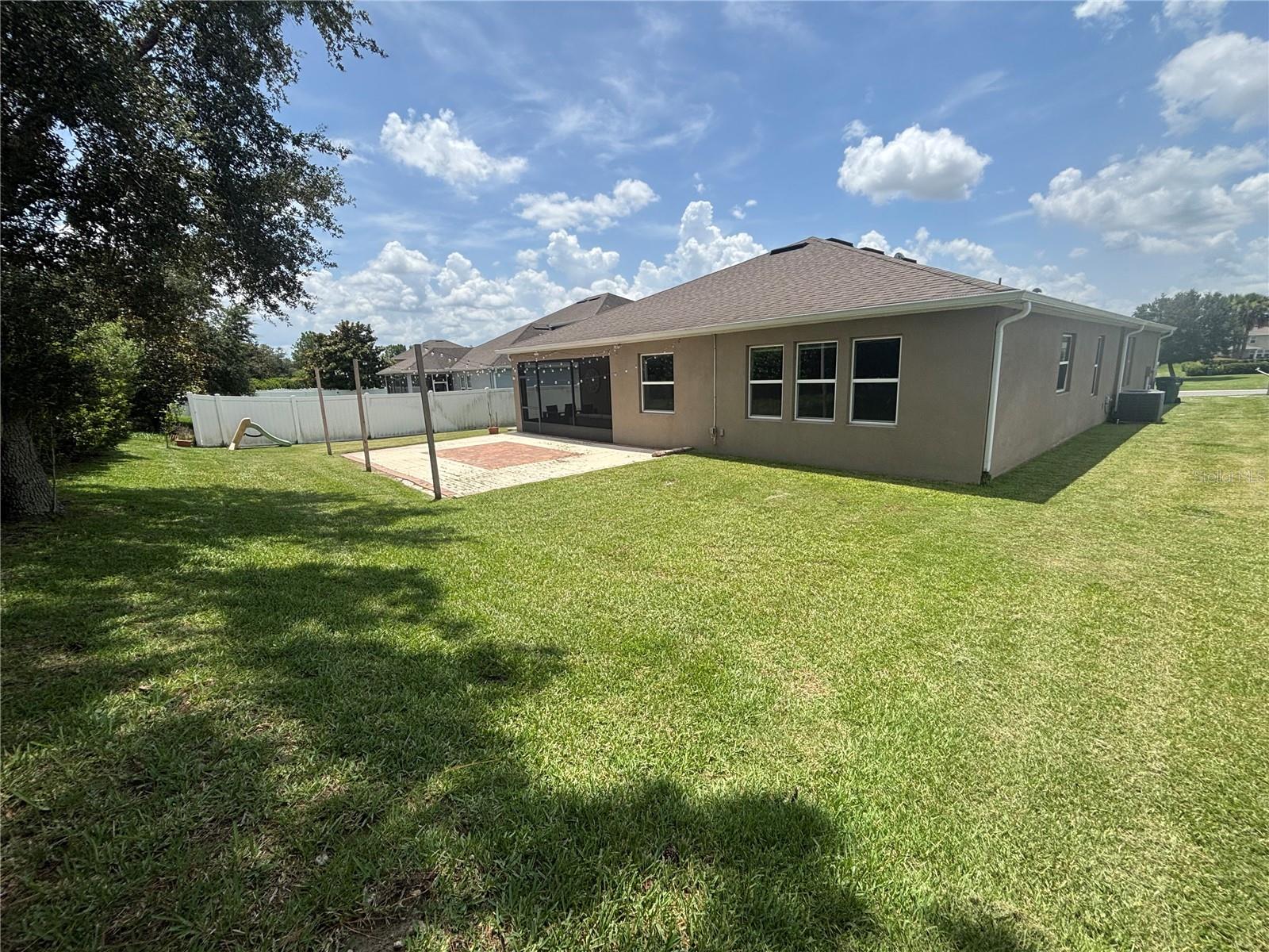 Image 34 of 37 For 5915 49th Avenue