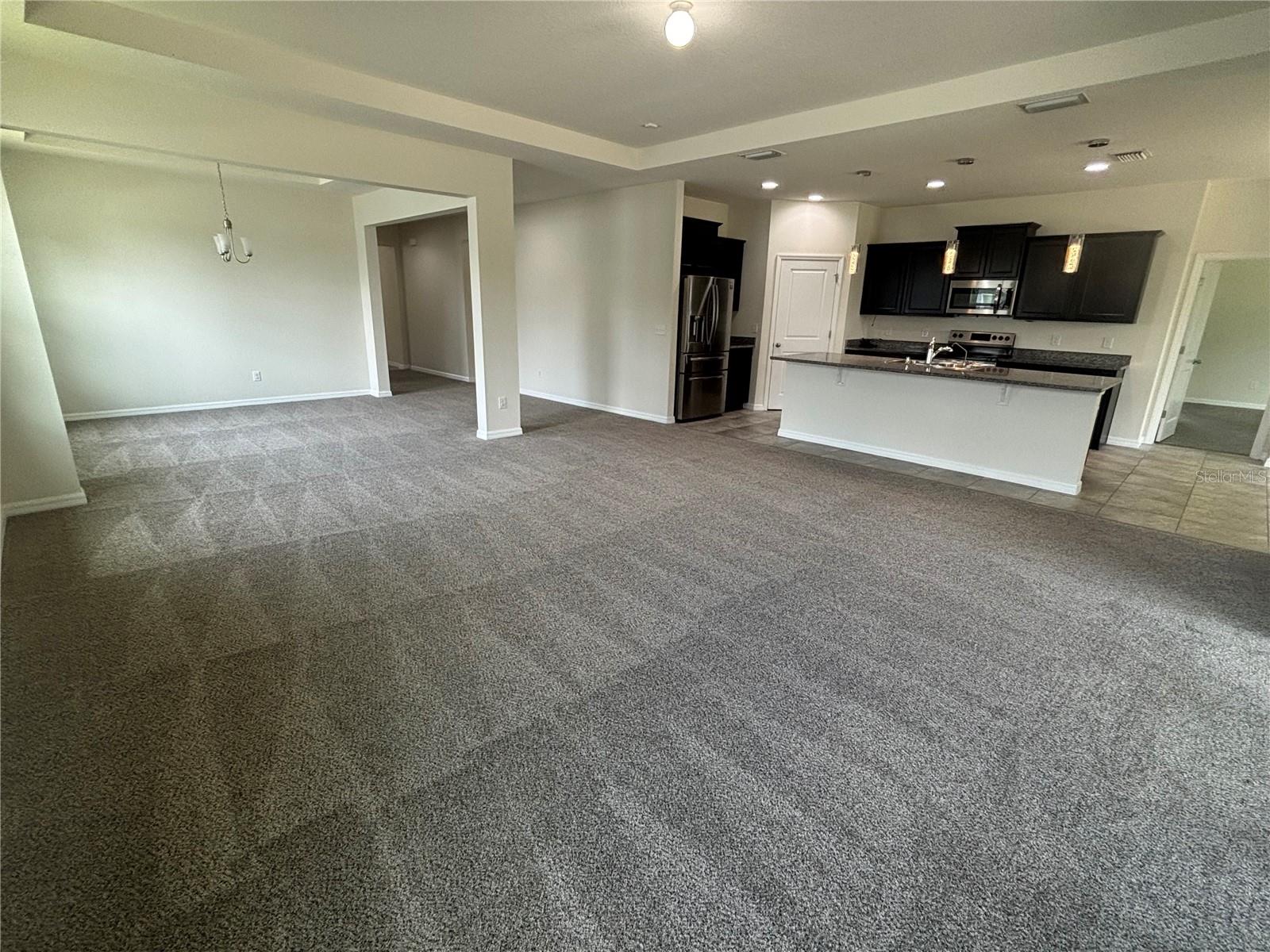 Image 4 of 37 For 5915 49th Avenue