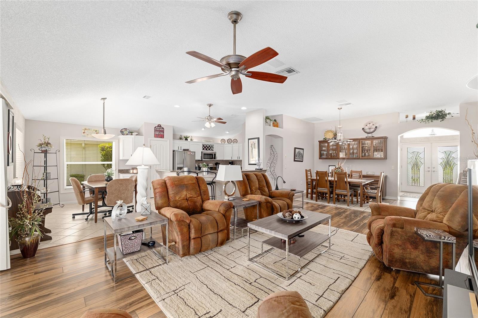 Image 11 of 60 For 1589 Norfolk Avenue