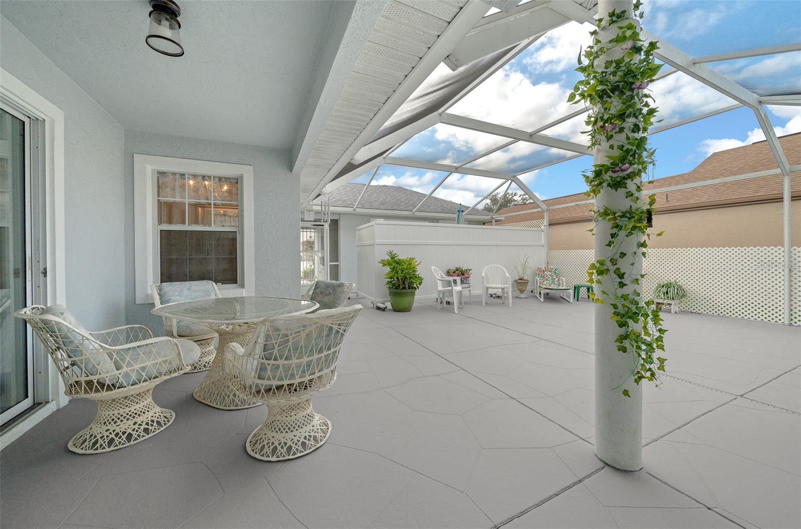 Image 21 of 50 For 17789 113th Terrace