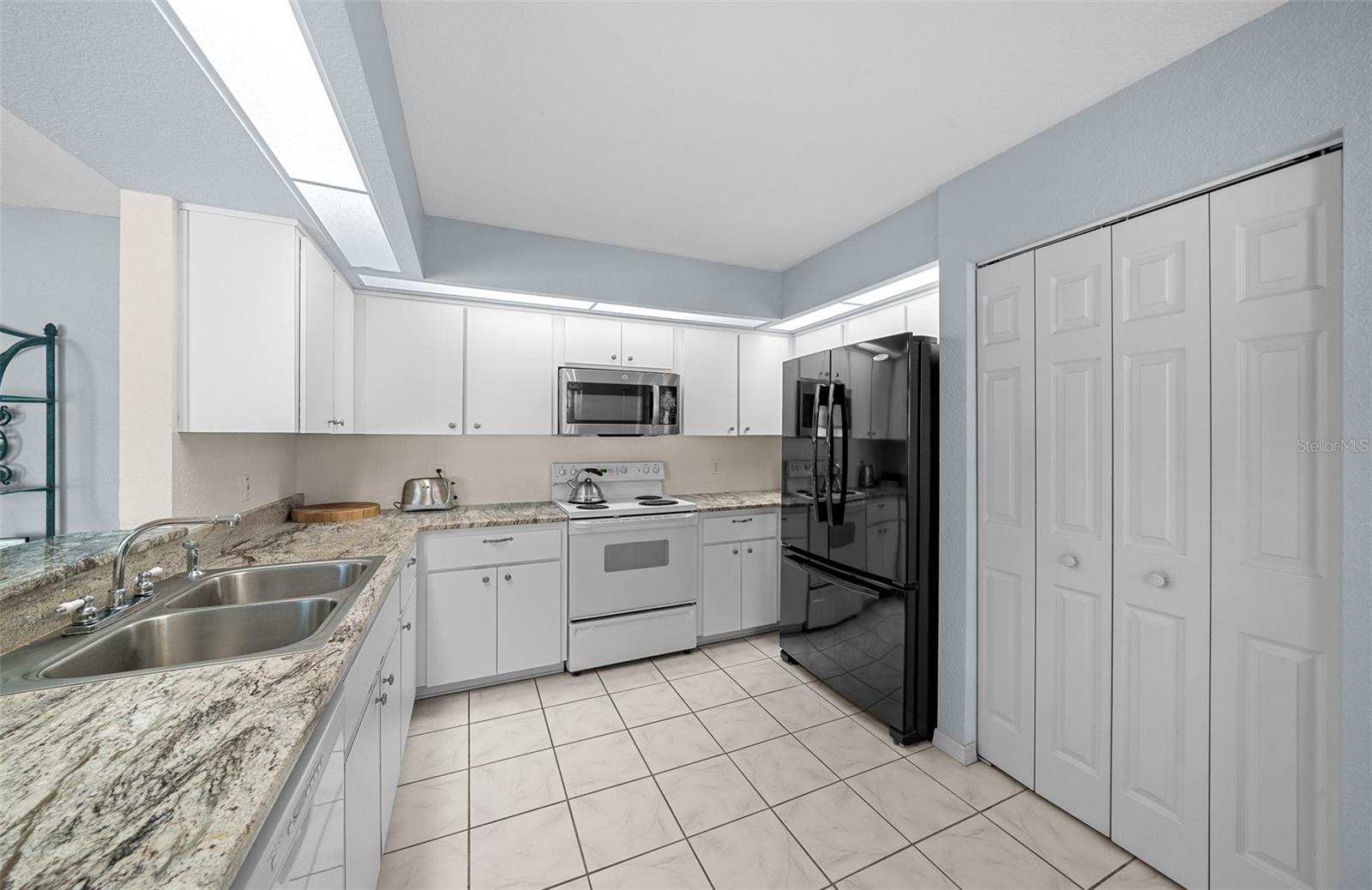 Image 4 of 50 For 17789 113th Terrace