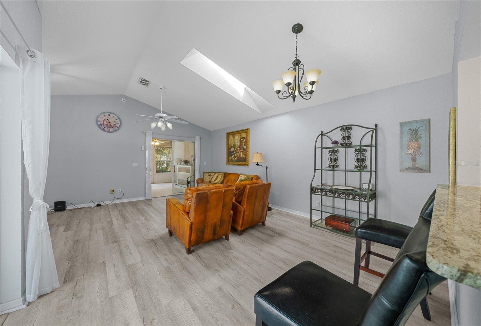 Image 7 of 50 For 17789 113th Terrace