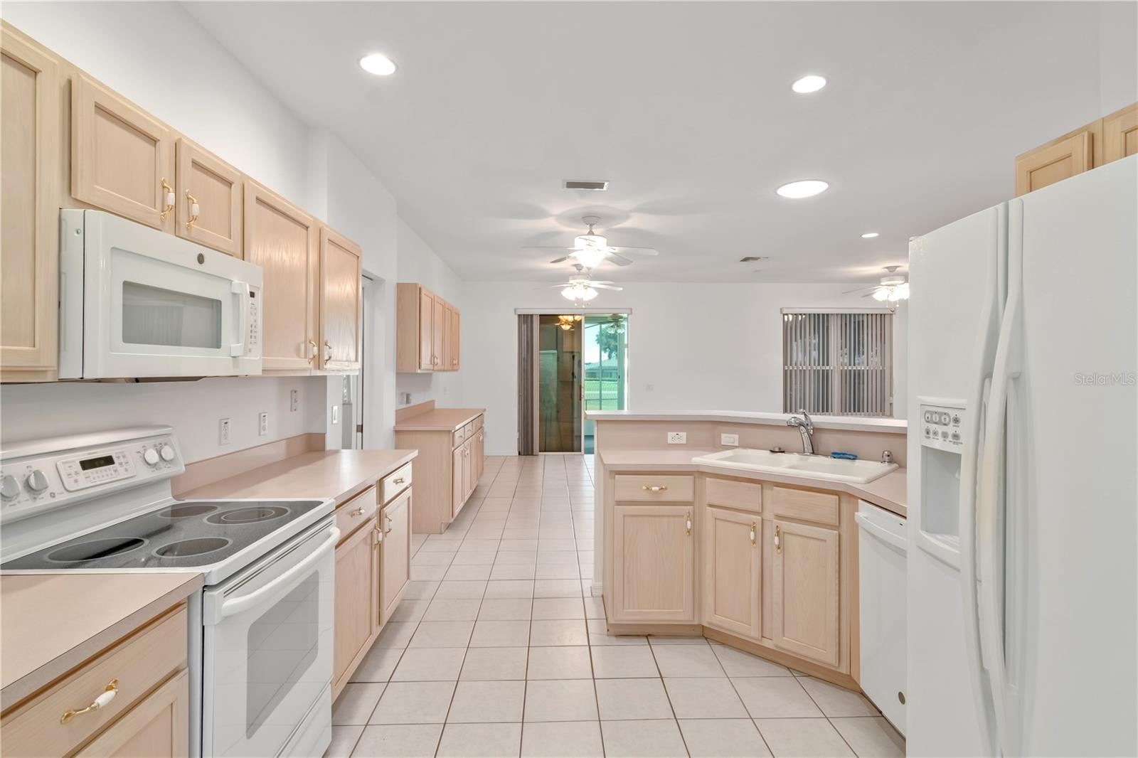 Image 17 of 48 For 9441 90th Street