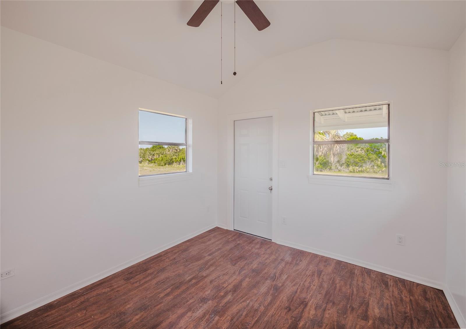 Image 11 of 15 For 19505 80th Drive