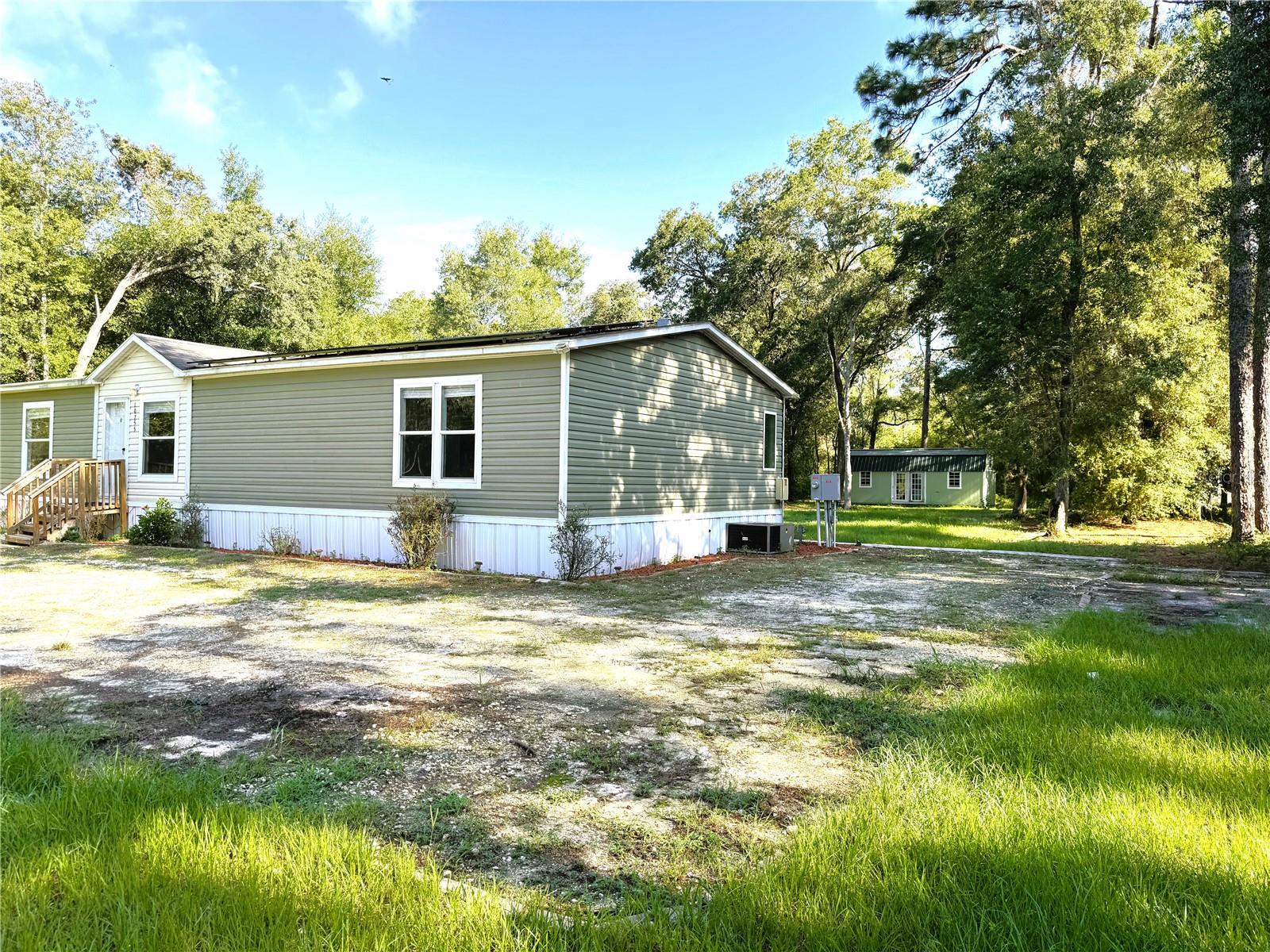 Image 3 of 90 For 10755 160th Street