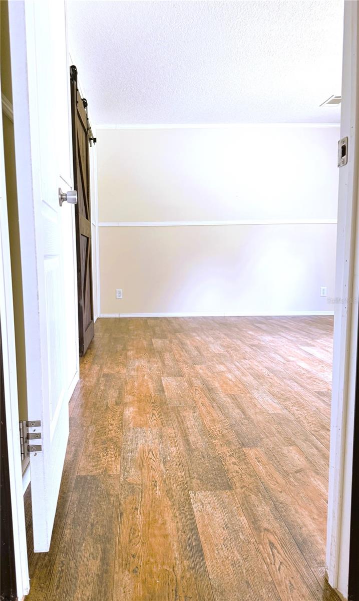 Image 33 of 90 For 10755 160th Street