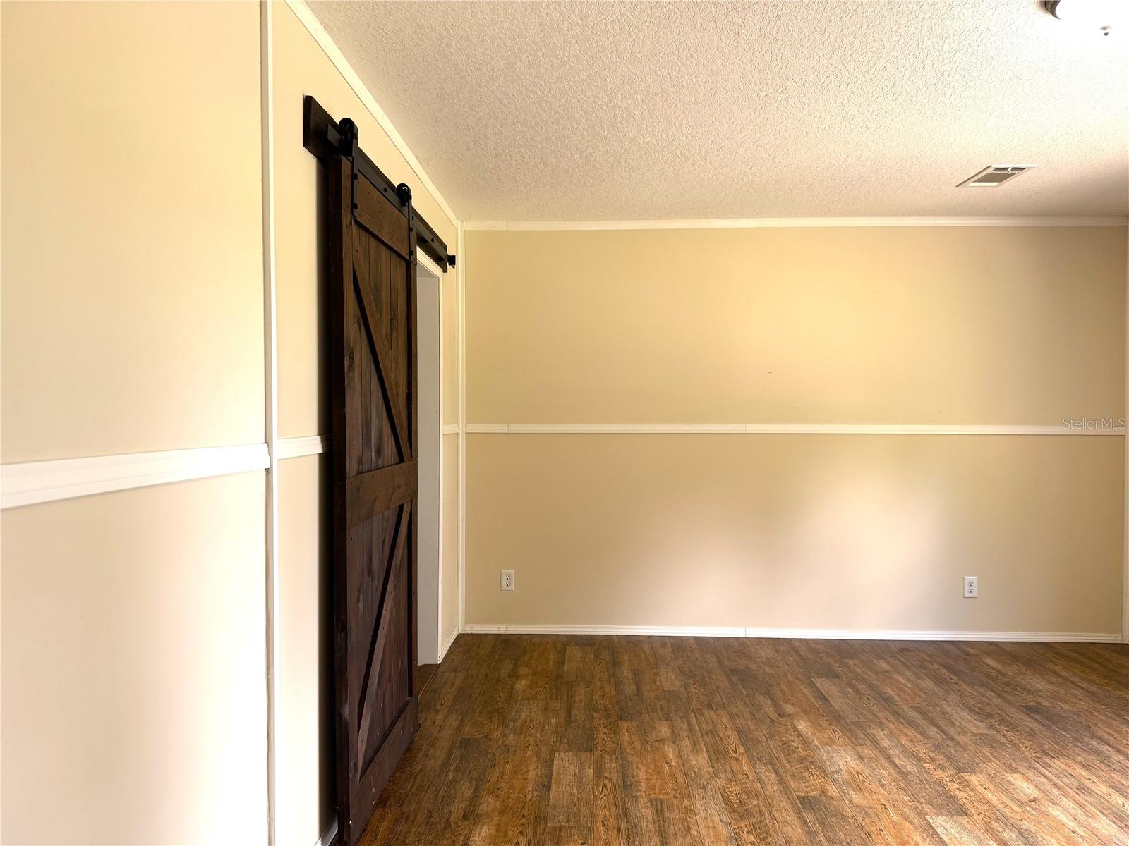 Image 34 of 90 For 10755 160th Street