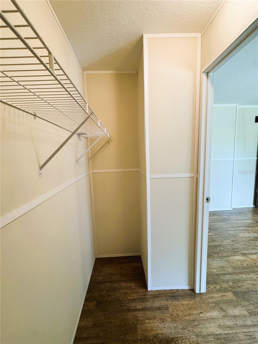 Image 39 of 90 For 10755 160th Street