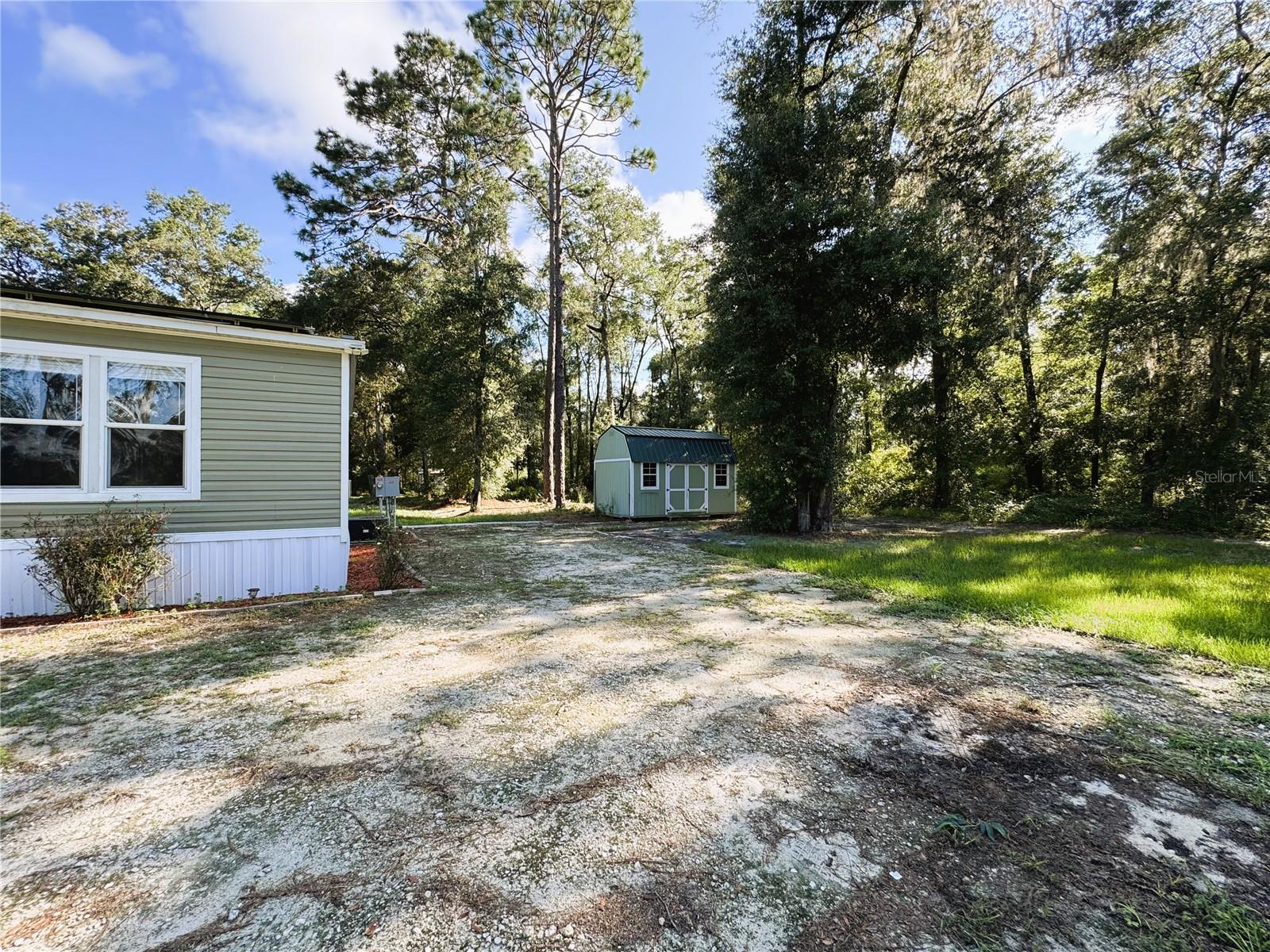 Image 4 of 90 For 10755 160th Street