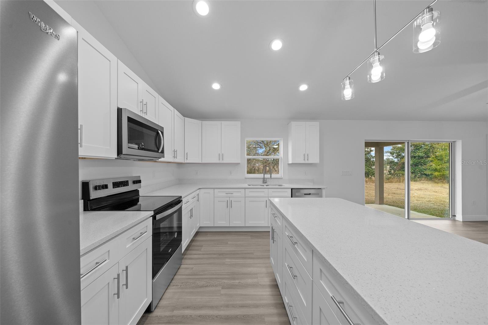 Image 19 of 32 For 31 Juniper Dr