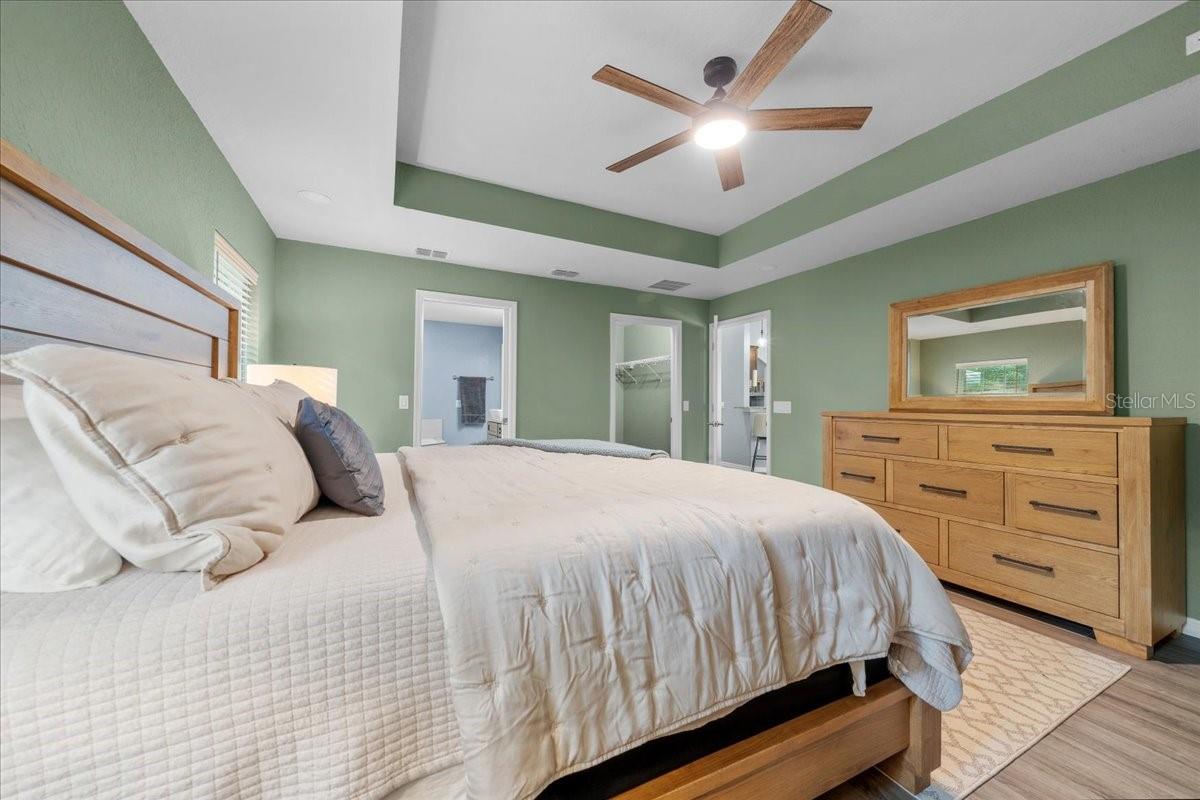 Listing photo id 21 for 767 66th Place