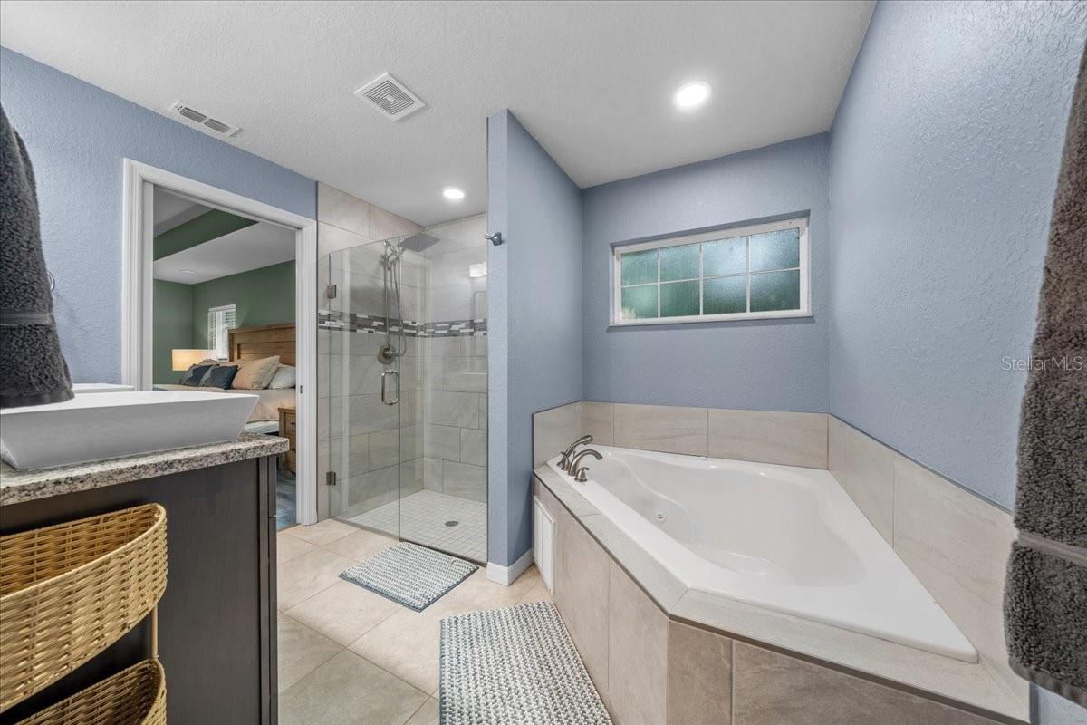 Listing photo id 27 for 767 66th Place