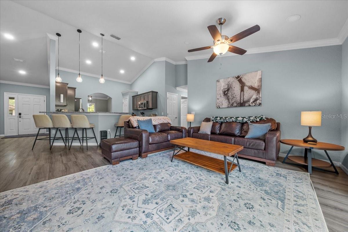 Listing photo id 30 for 767 66th Place