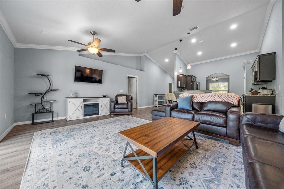 Listing photo id 31 for 767 66th Place
