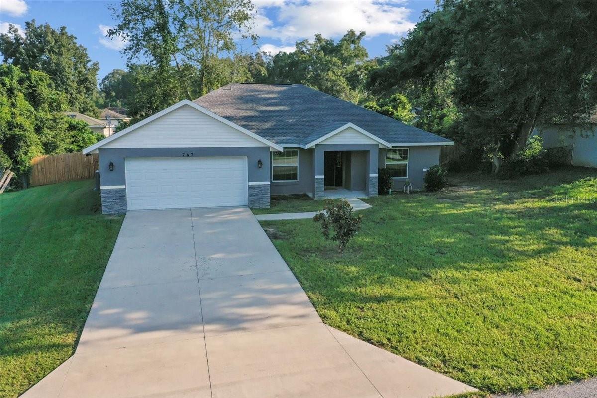 Listing photo id 2 for 767 66th Place
