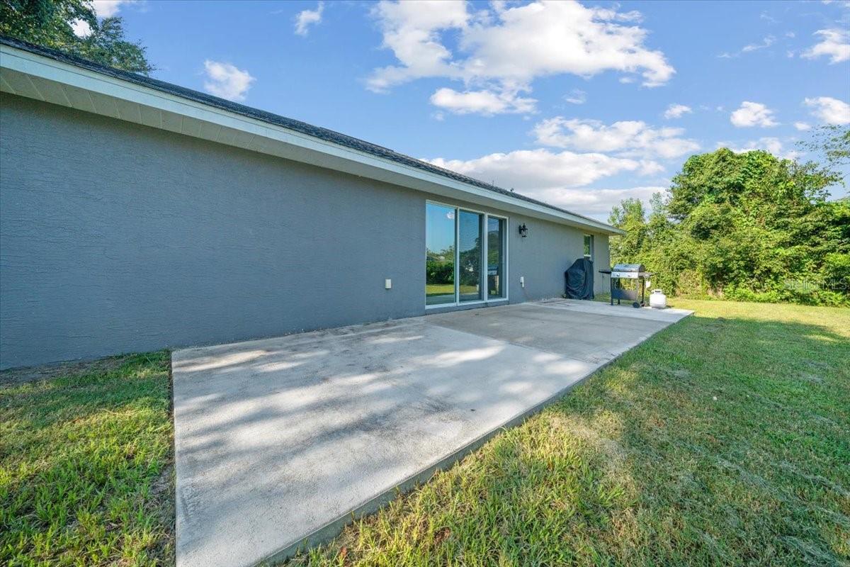 Listing photo id 6 for 767 66th Place