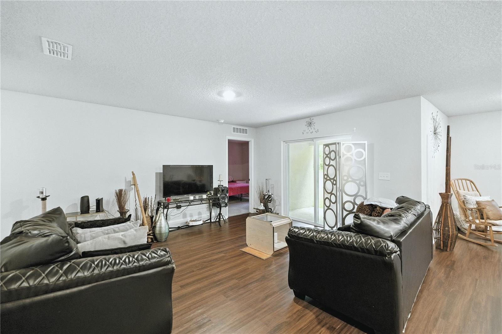 Image 12 of 23 For 10802 Haitian Drive