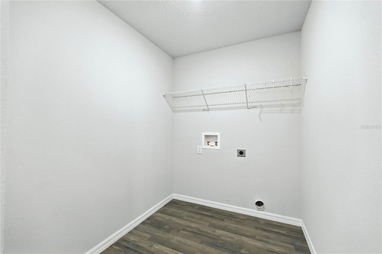 Image 21 of 23 For 10802 Haitian Drive