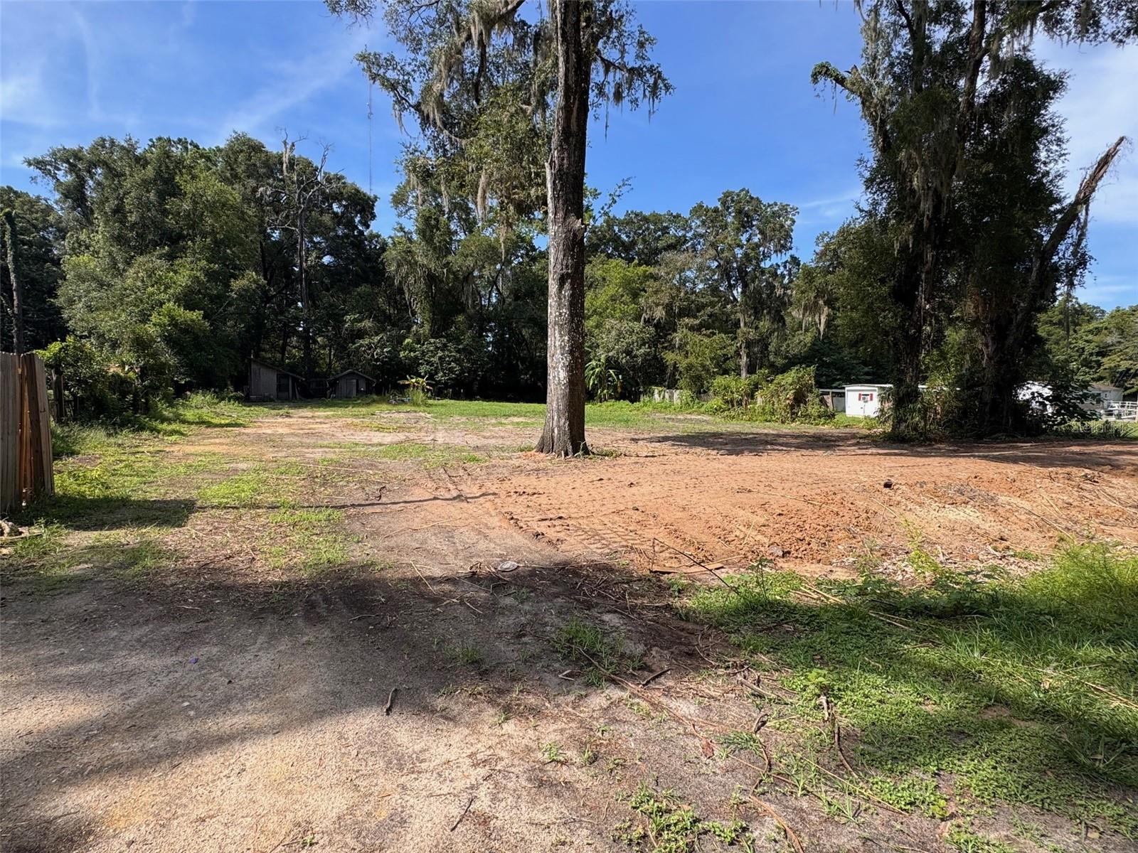 Image 2 of 6 For 1620 44th Street