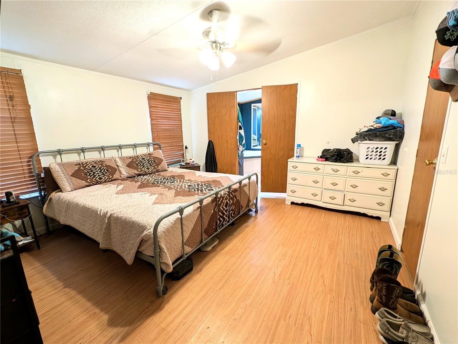 Image 11 of 23 For 23880 121st Lane