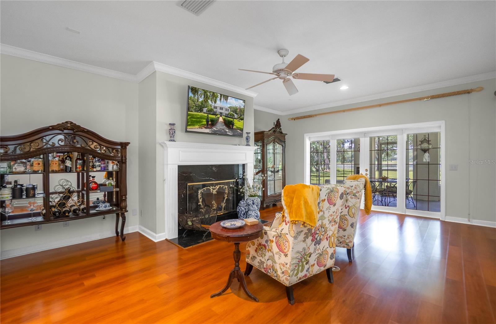 Image 11 of 96 For 9093 Pinehurst Court 3