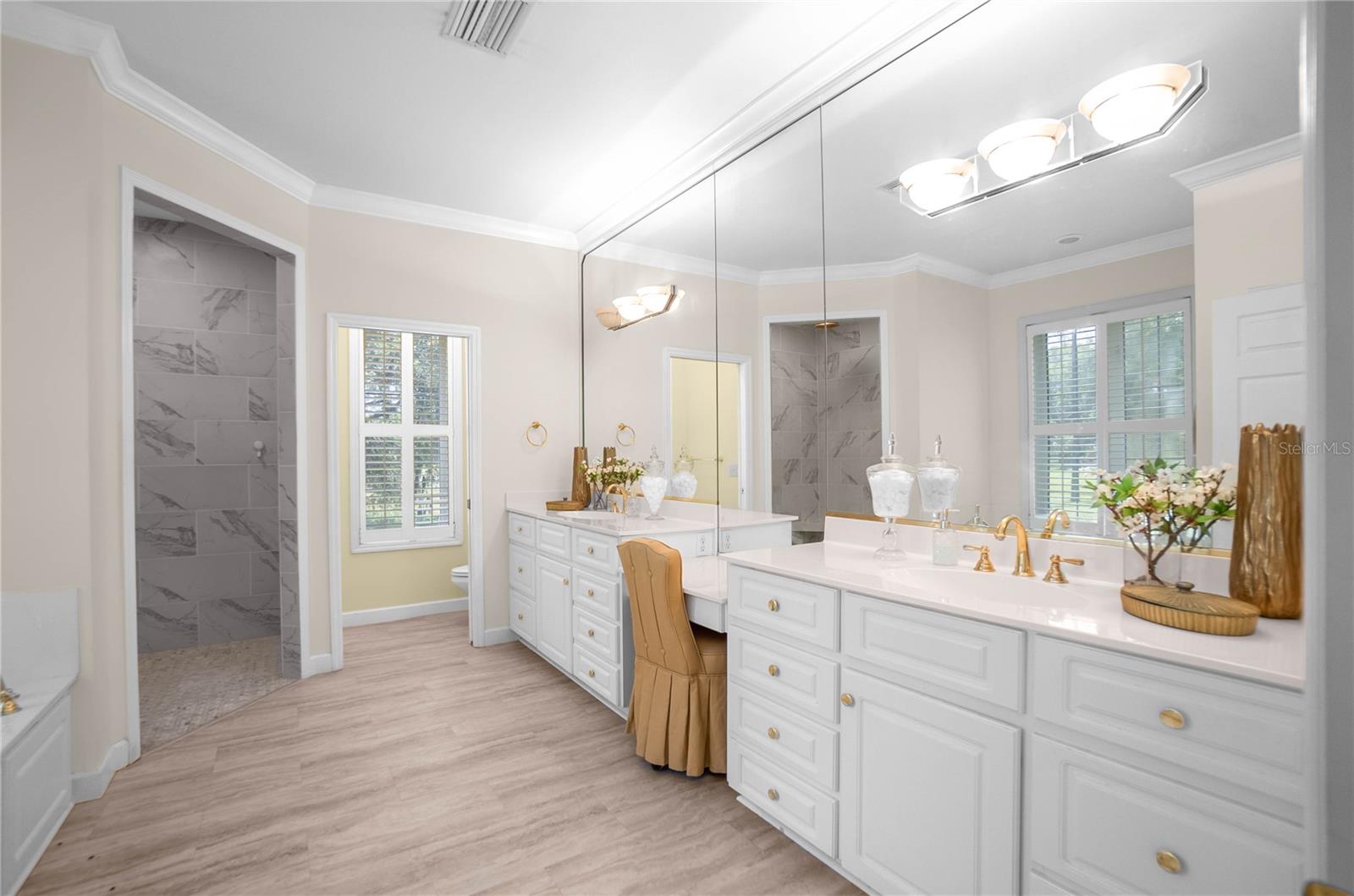 Image 32 of 96 For 9093 Pinehurst Court 3