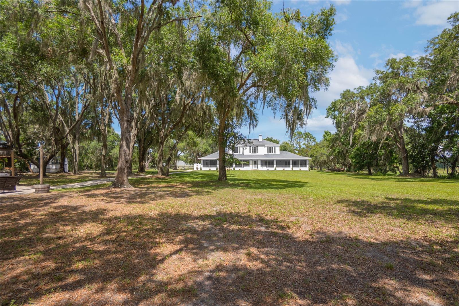 Image 77 of 96 For 9093 Pinehurst Court 3