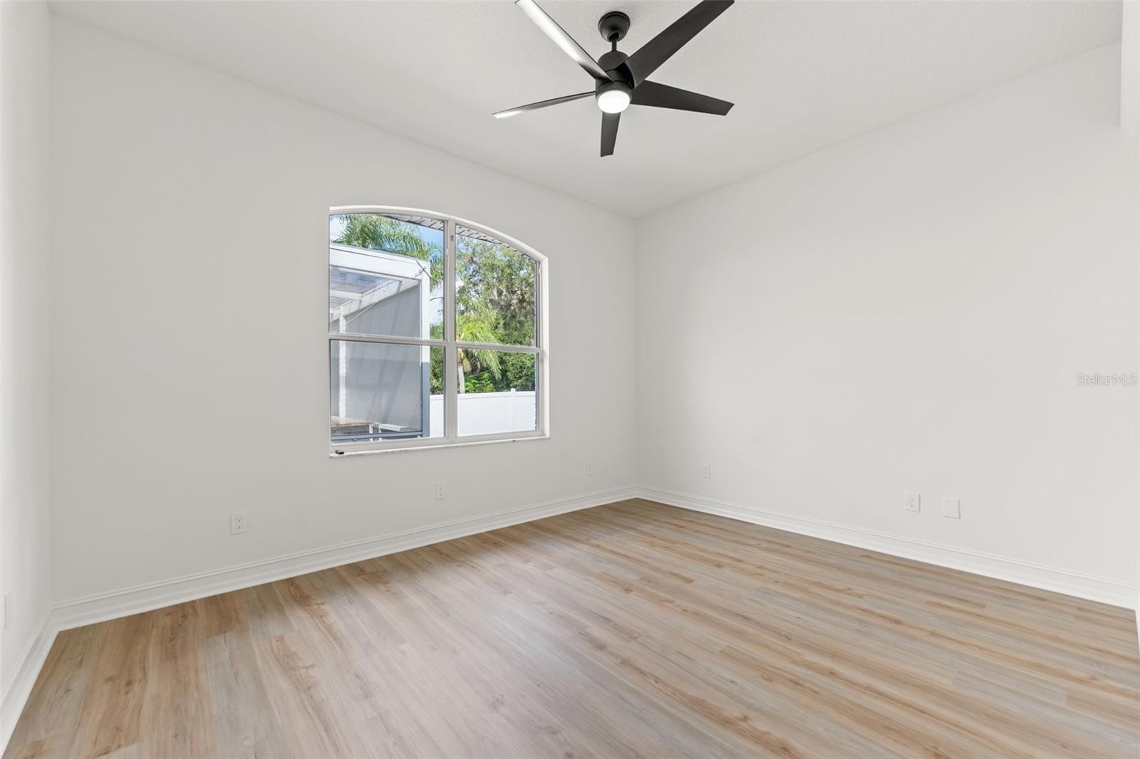 Image 22 of 43 For 1148 Rosetta Drive