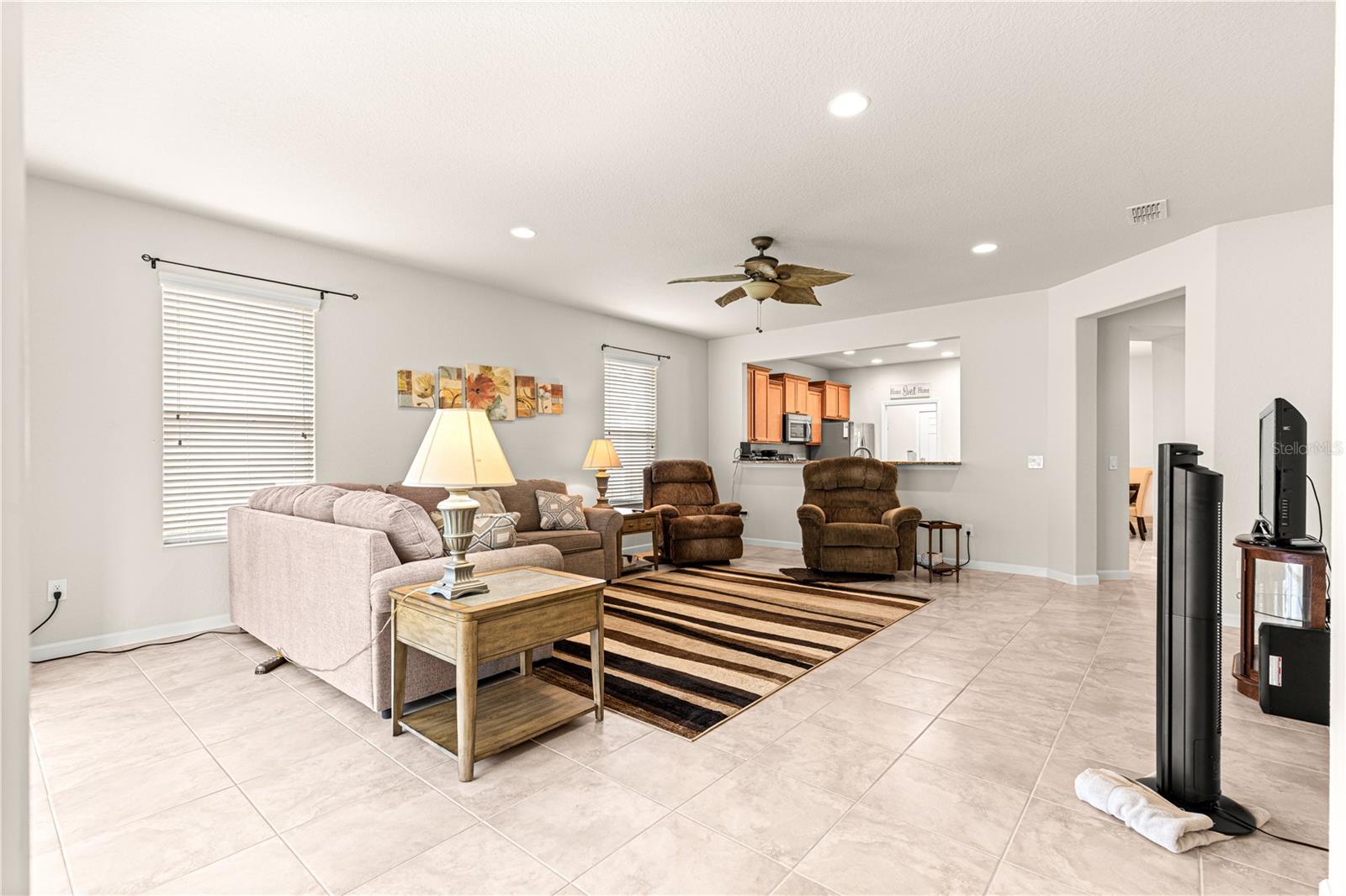 Image 10 of 58 For 9090 73rd Lane