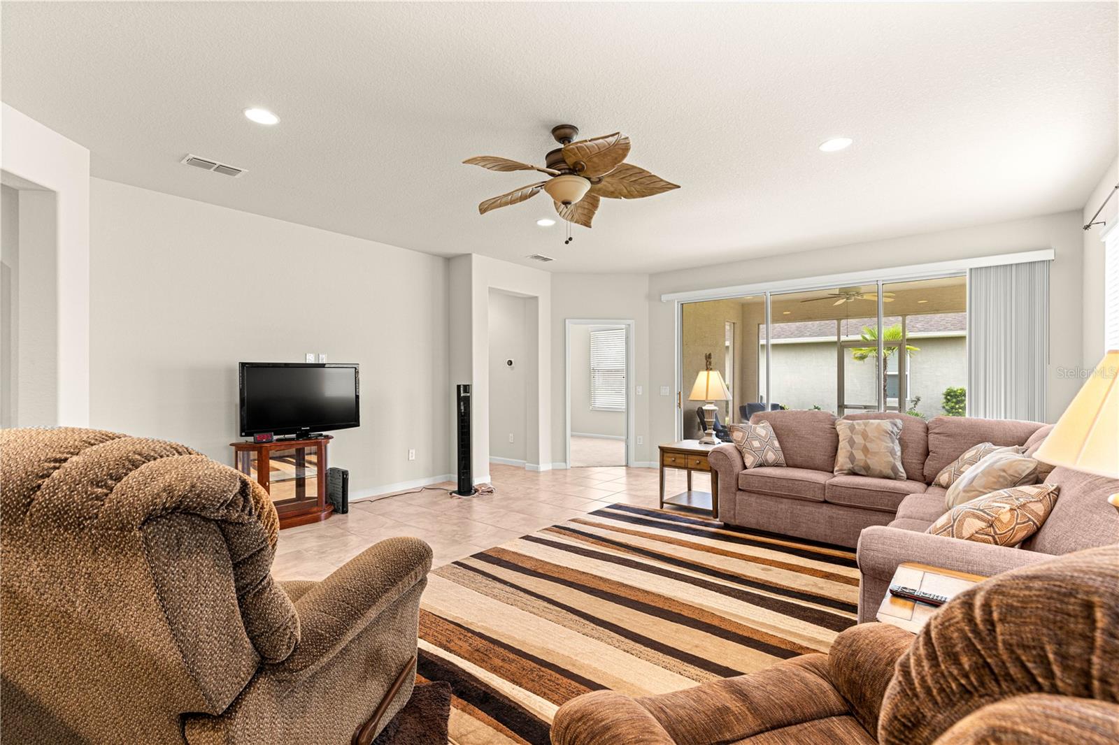 Image 12 of 58 For 9090 73rd Lane