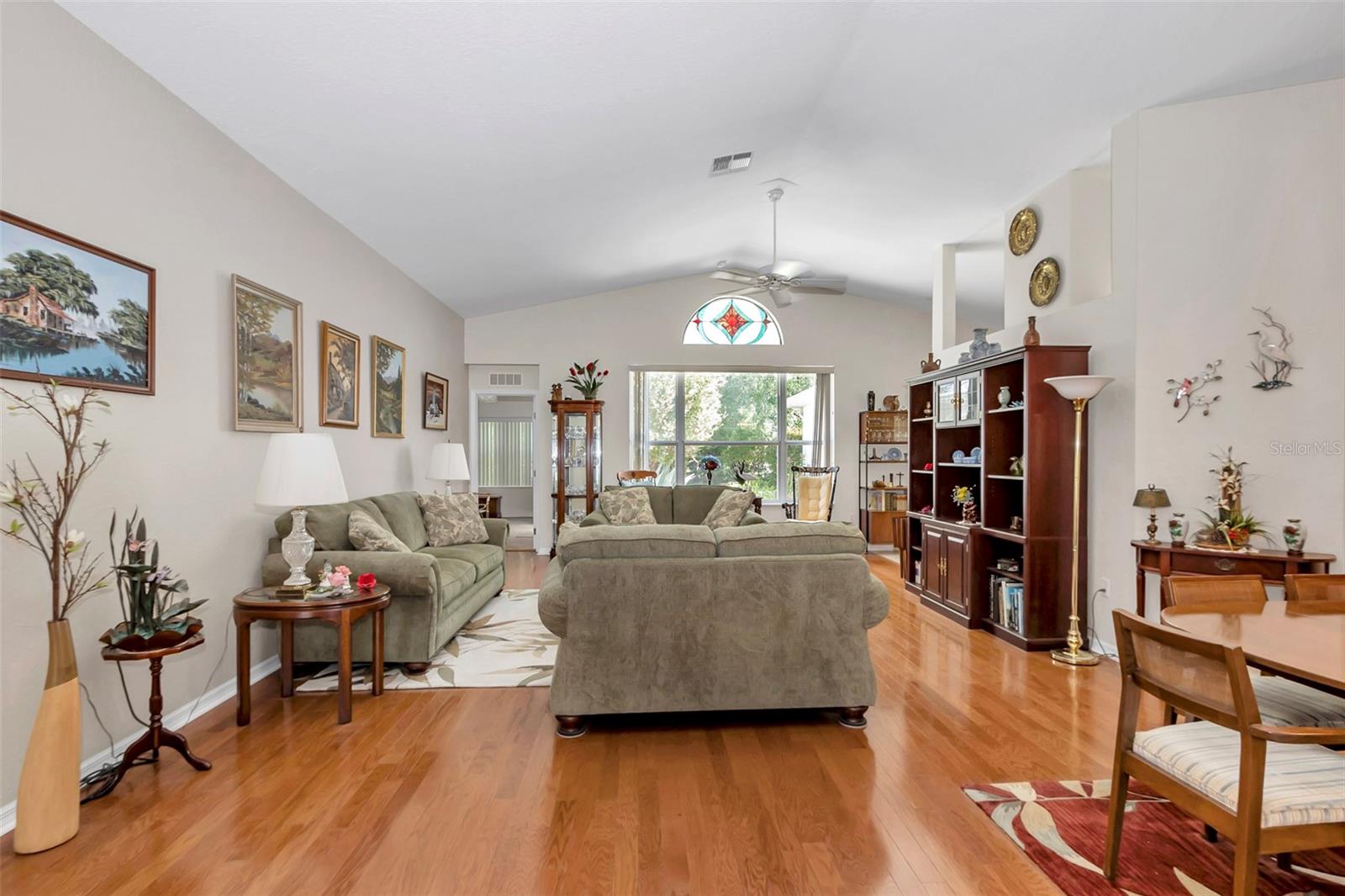 Image 11 of 45 For 6318 117th Loop