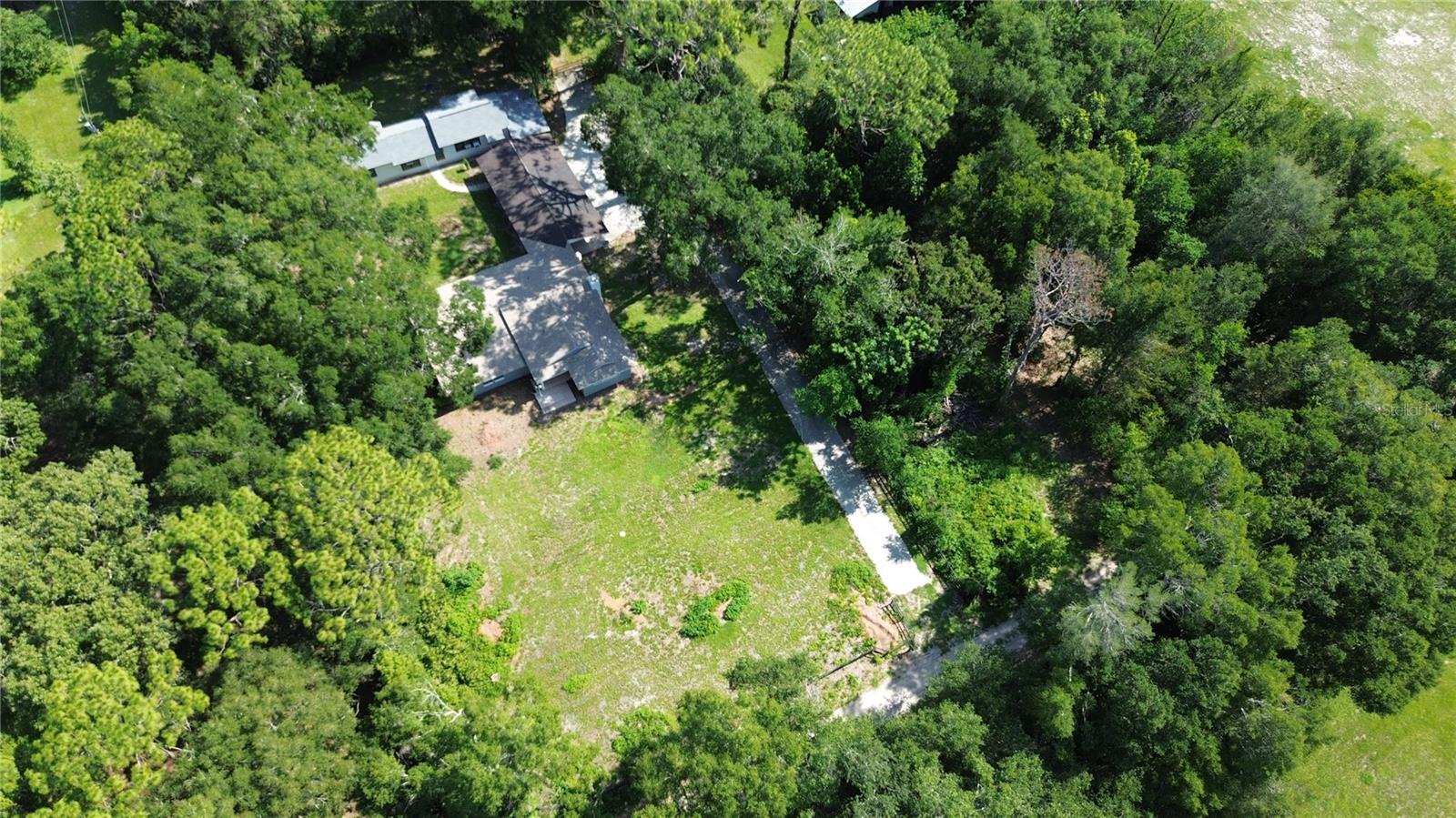 Listing photo id 9 for 4335 20th Street