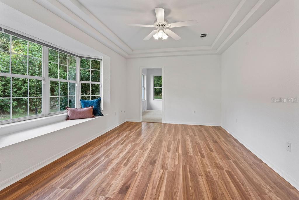 Image 15 of 40 For 8859 196th Avenue Road