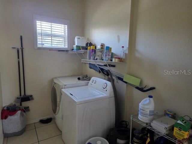 Image 17 of 23 For 2621 162nd Street Road