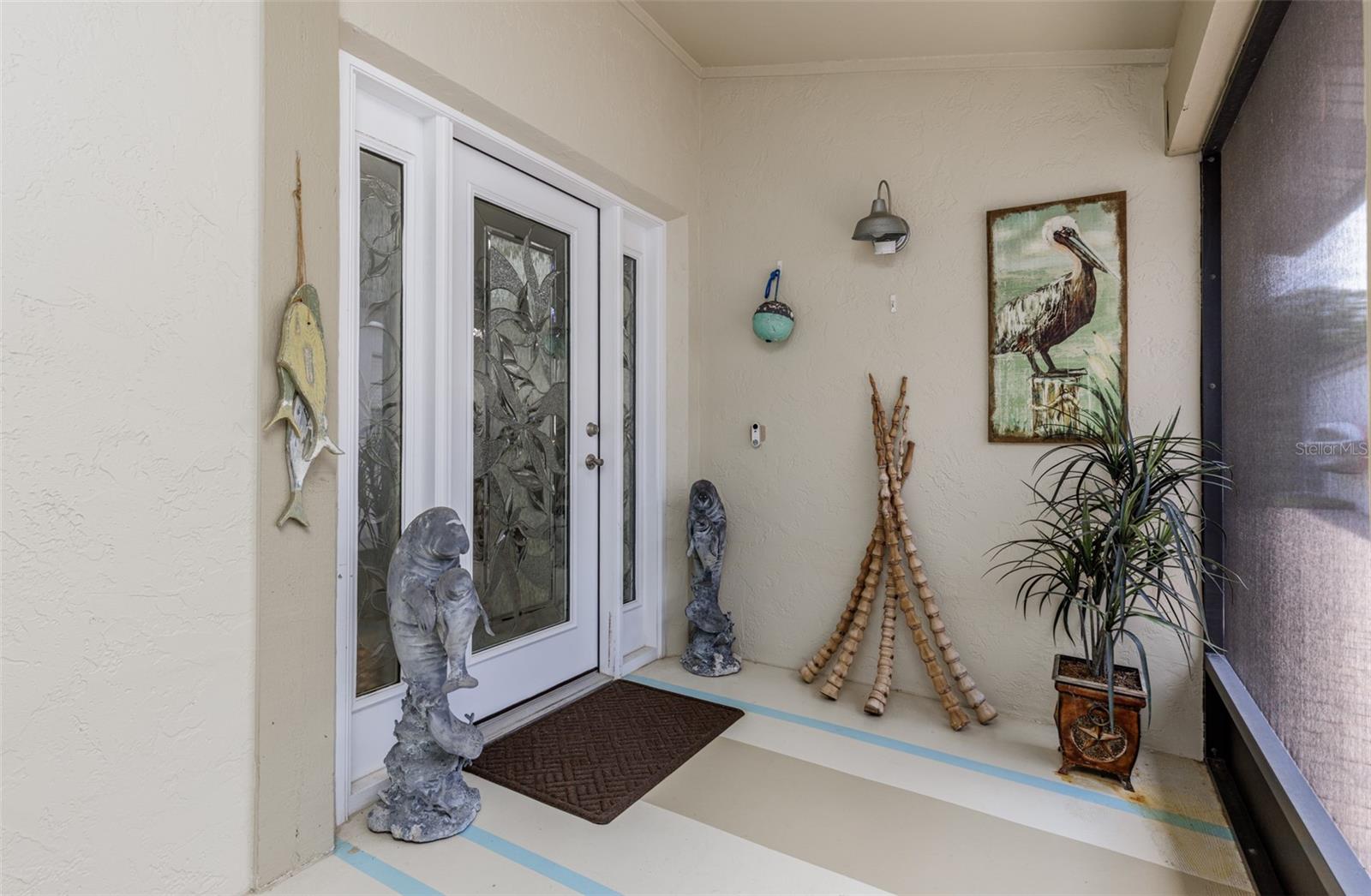 Listing photo id 4 for 11456 Clubview Drive